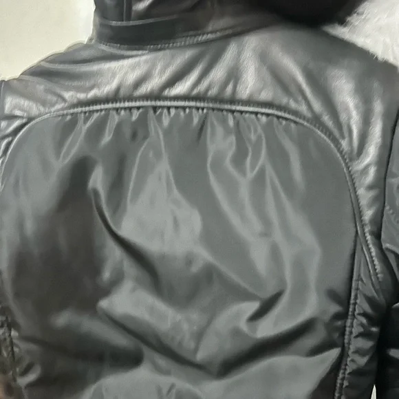 Winter jacket - Picture 7 of 7